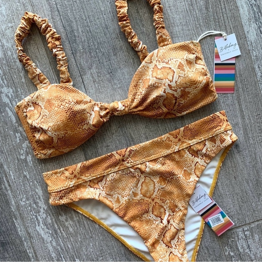BILLABONG - SINCERELY JULES OVER THE SUN bikini bottoms NWT - Picture 1 of 11